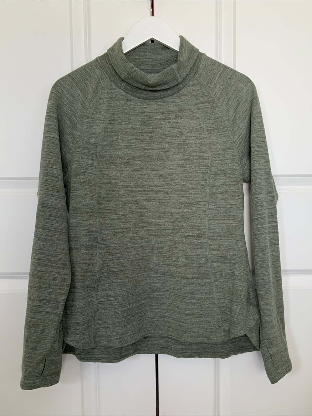 Avalanche Outdoor Women’s Soft Funnel Neck Pullover, Size XL, Soft Pine